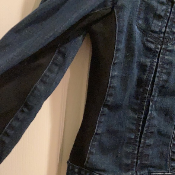 Blue Denim Jacket - Picture 7 of 15